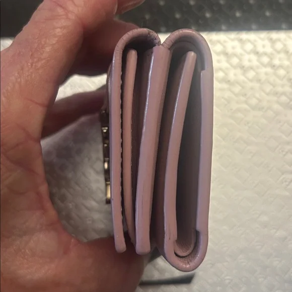 YSL Yves Saint Laurent pink leather trifold wallet - Picture 7 of 17